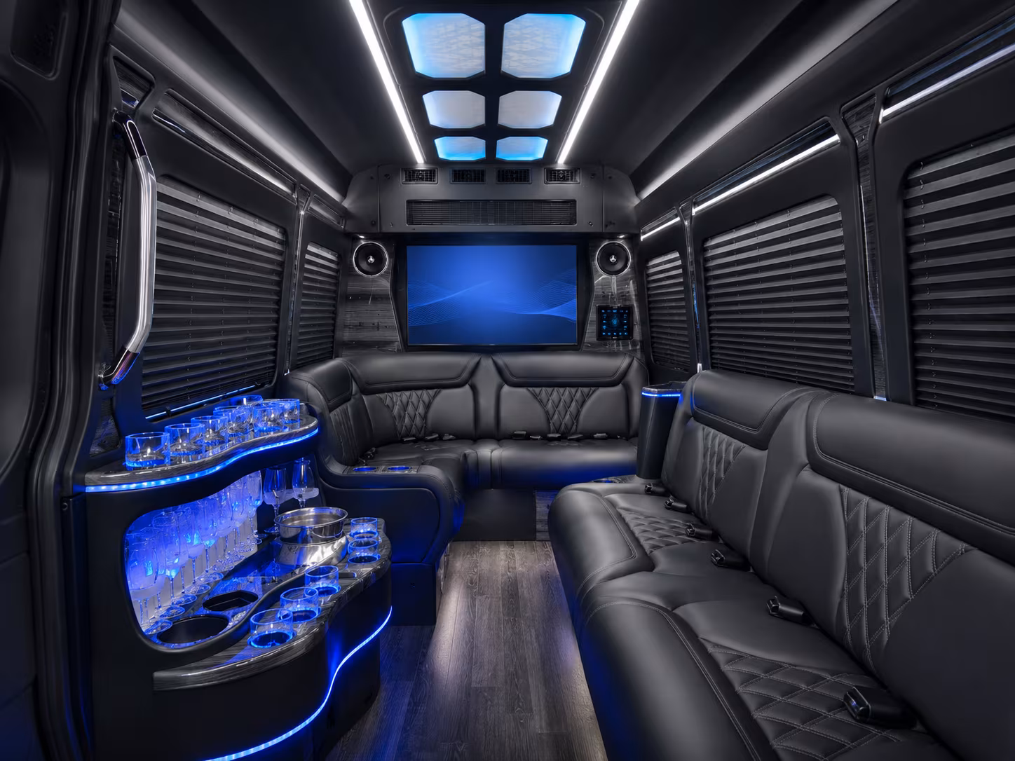 employee shuttles for corporate events training weeks and off sites