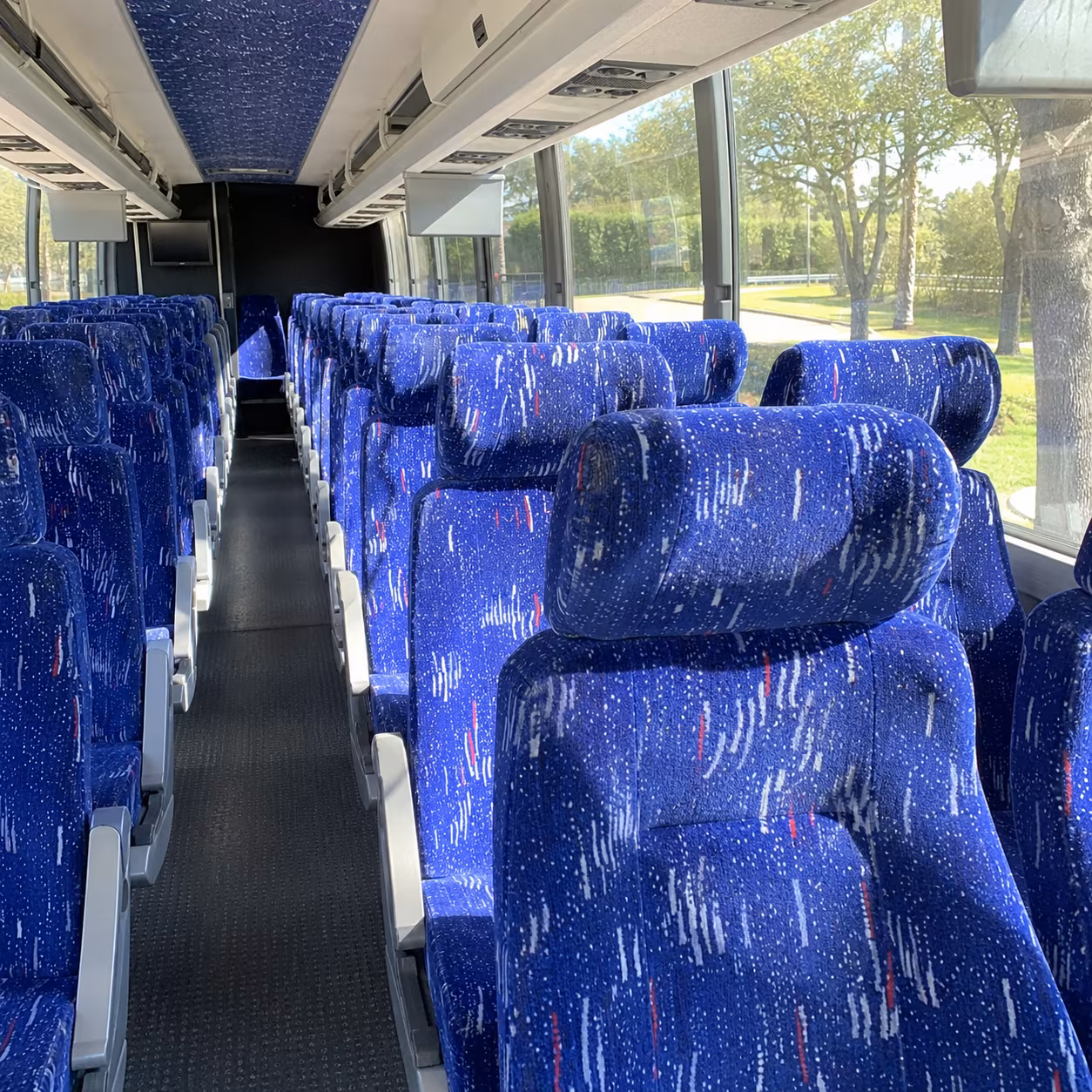 portland international airport pdx charter bus pickups drop offs